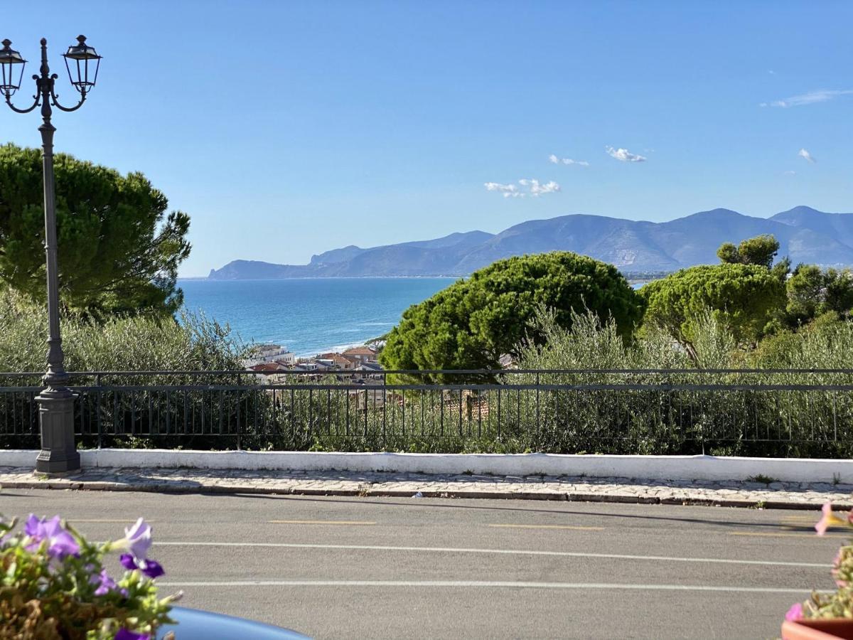 Holidaycasa Mike - Con terrazzo vista mare Sperlonga Esterno foto