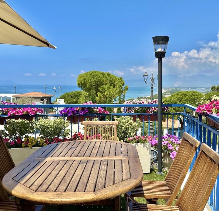 Holidaycasa Mike - Con terrazzo vista mare Sperlonga Esterno foto